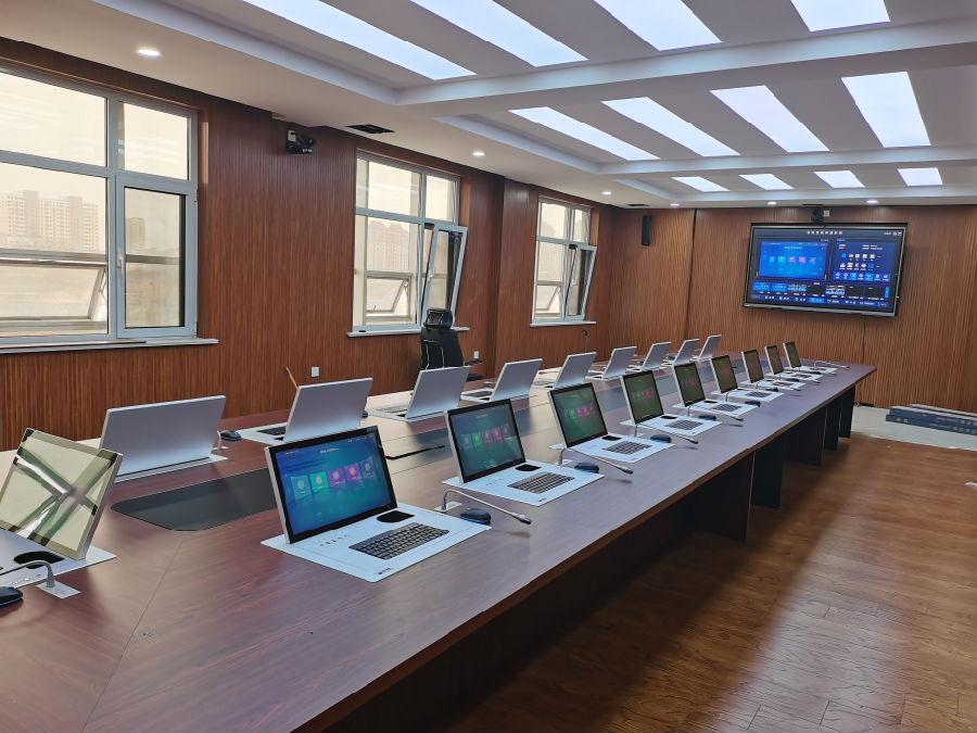 云会议综合管理主机.jpg 云会议综合管理主机.jpg